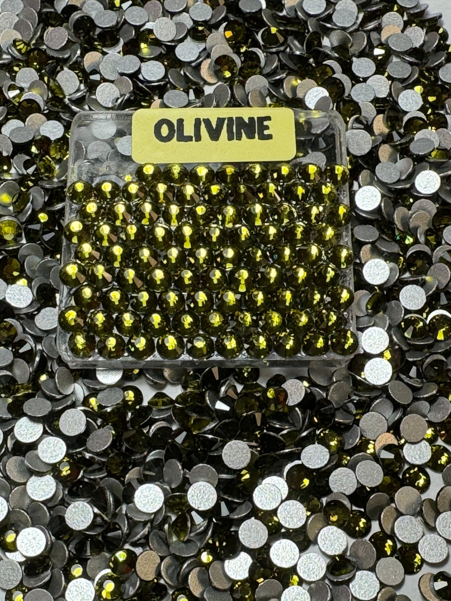 MNG Rocks Olivine